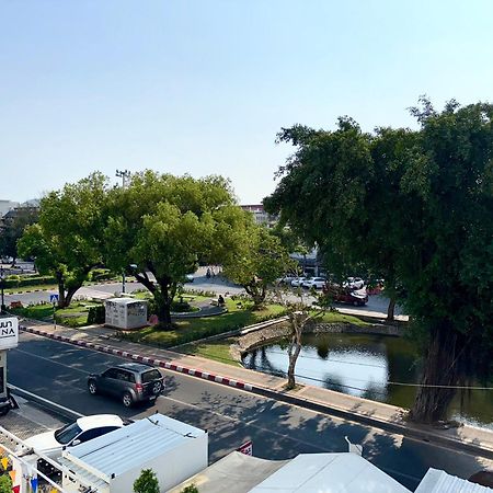 Nidhra Lanna Hotel Chiang Mai Dış mekan fotoğraf