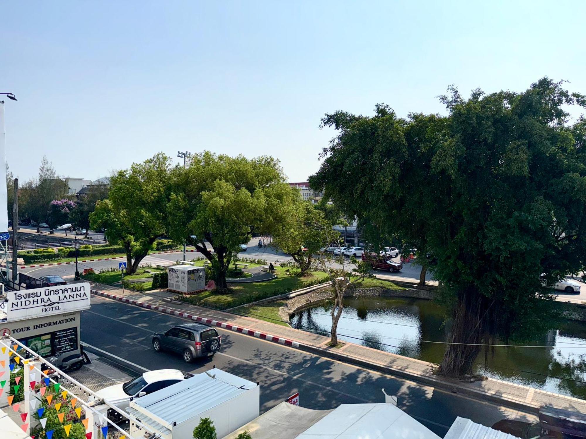 Nidhra Lanna Hotel Chiang Mai Dış mekan fotoğraf