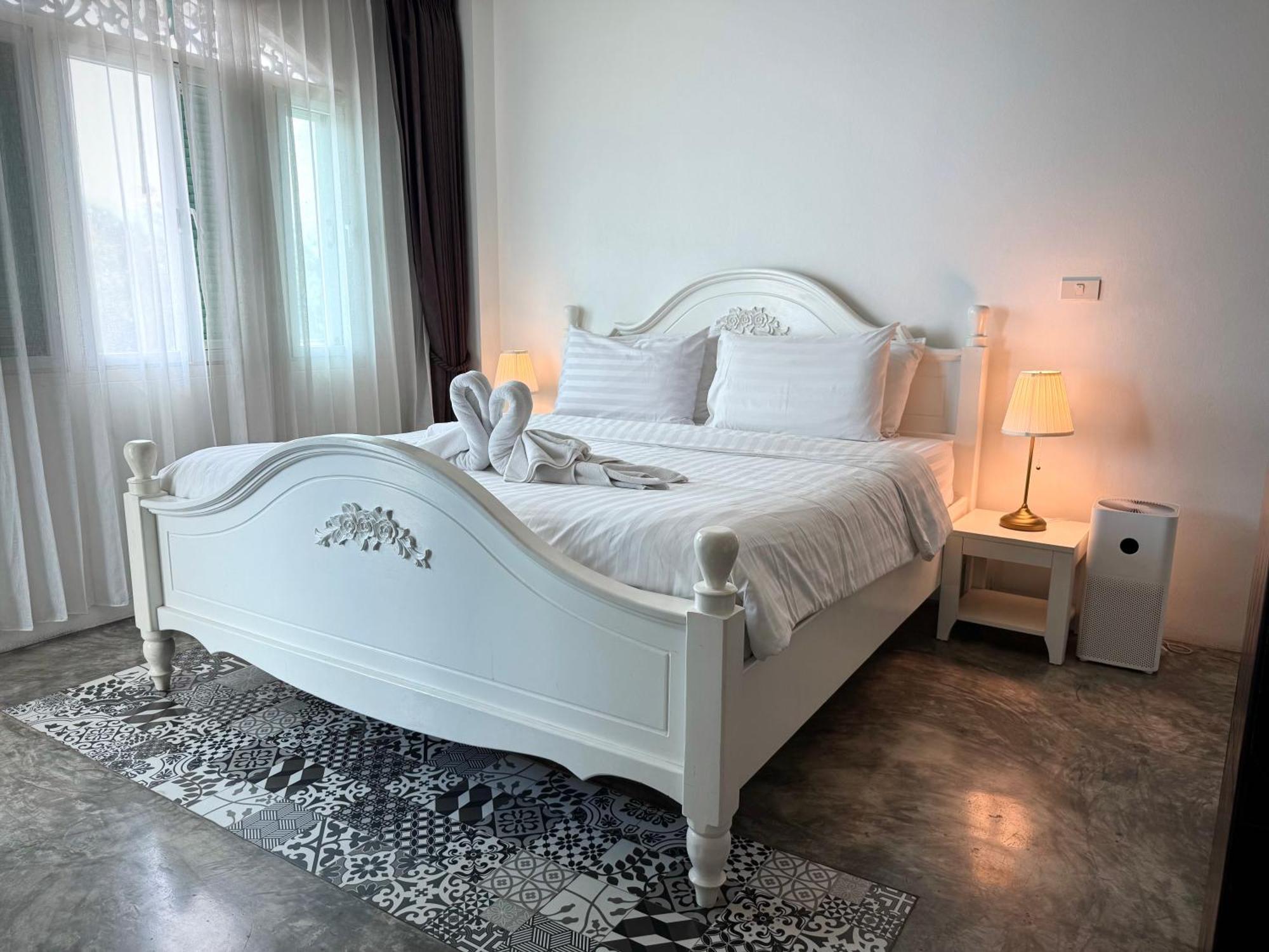 Nidhra Lanna Hotel Chiang Mai Dış mekan fotoğraf